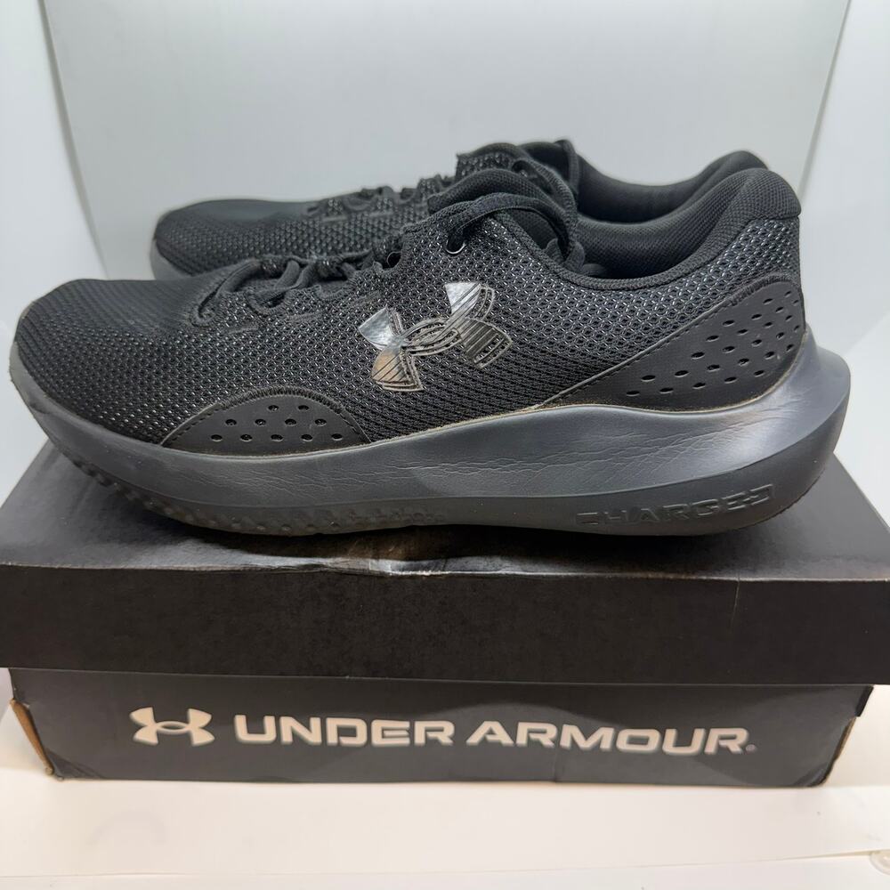 Under Armour Charged Surge 4 Running Sneakers Men's SZ US 9.5 Black 3027000-002
